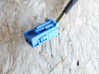 Mercedes Blue 2 Pin 2 Wire Connector 03754511286